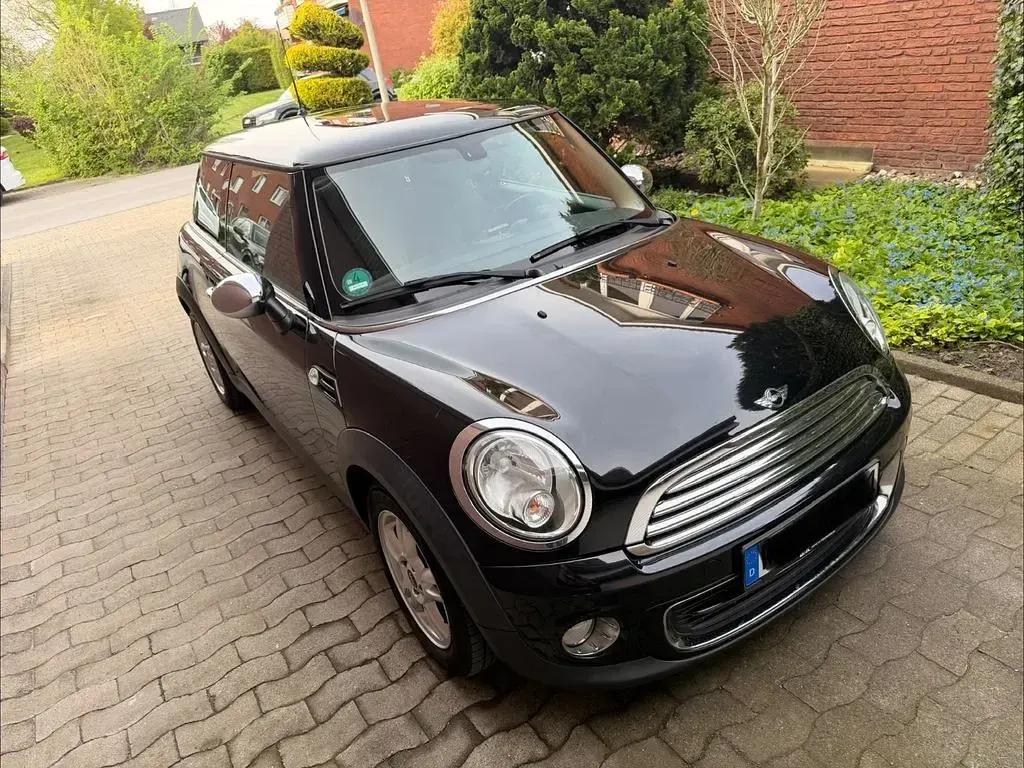 Gebraucht Mini ONE 98 PS (72 kW) 2012 Schwarz Kleinwagen
