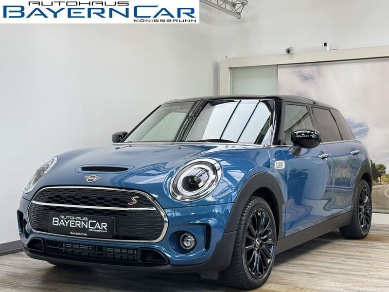 Island blue metallic Gebraucht 2023 Mini Cooper S Clubman Kombi | 26.489 € (Superpreis) - Bild 1/4