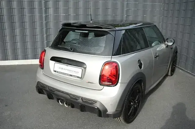 Gebraucht Mini John Cooper Works 231 PS (169 kW) 2023 Silber Kleinwagen