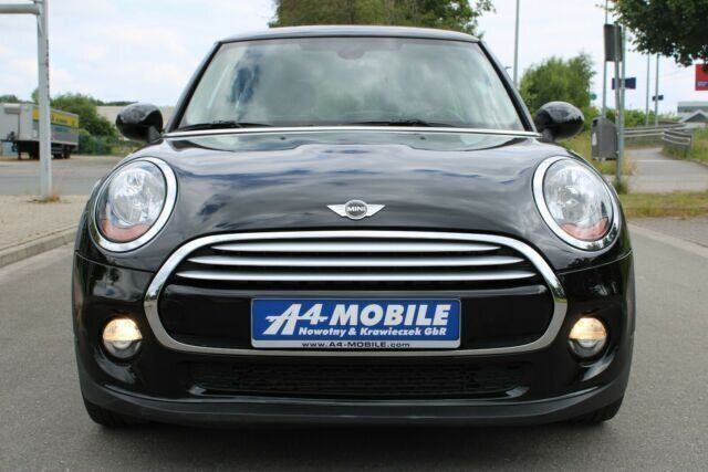 Gebraucht Mini Cooper 136 PS (100 kW) 2015 Schwarz metallic Kleinwagen