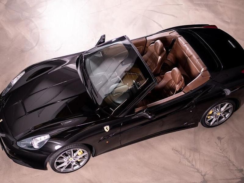 Gebraucht Ferrari California 459 PS (337 kW) 2012 Schwarz Cabrio