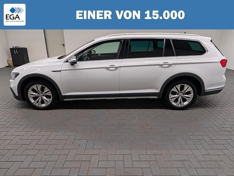 Gebraucht VW Passat Alltrack 200 PS (147 kW) 2021 Farbe: Kombi
