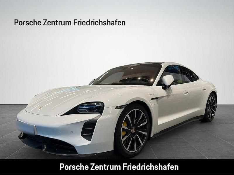 Carraraweißmetallic Gebraucht 2020 Porsche Taycan Turbo S Limousine | 83.900 € (Fairer Preis) - Bild 1/4