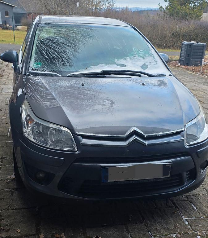 Gebraucht Citroën C4 120 PS (88 kW) 2010 Silber Limousine