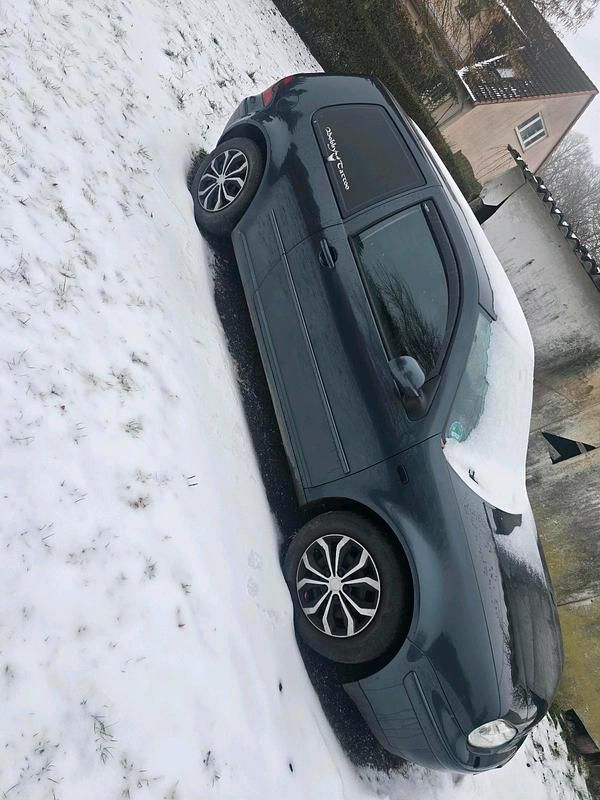 Gebraucht VW Golf IV 105 PS (77 kW) 2002 Andere farben Kleinwagen