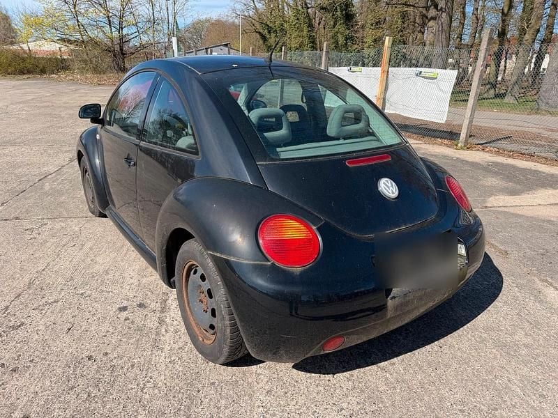 Gebraucht VW New Beetle 116 PS (85 kW) 1998 Schwarz Kleinwagen