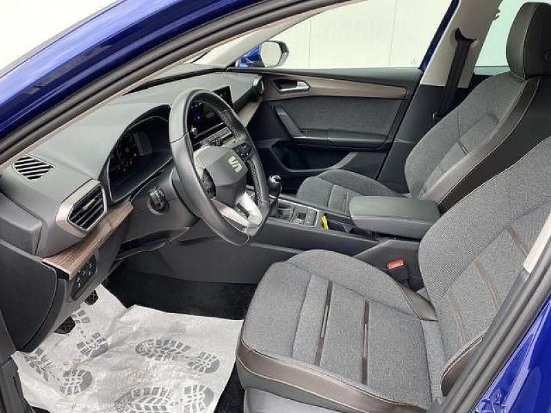 Blau Gebraucht 2020 Seat Leon XCELLENCE | 23.849 € - Bild 1/4