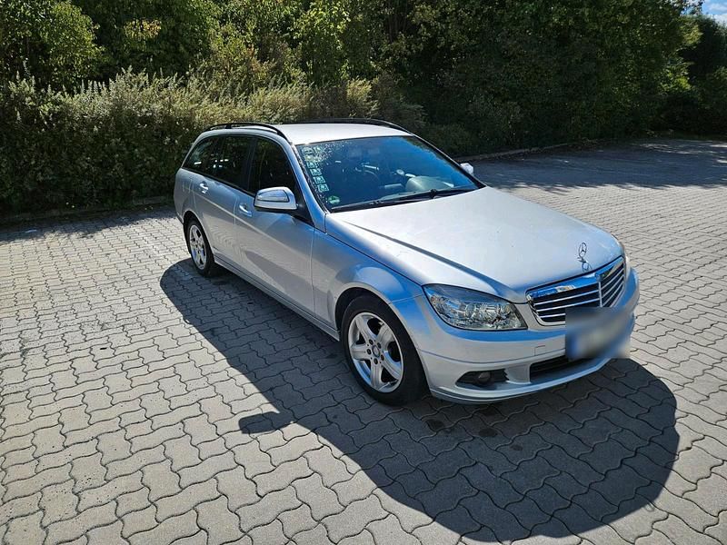 Silber Gebraucht 2007 Mercedes C200 Kombi | 5.899 € (Etwas zu teuer) - Bild 1/4