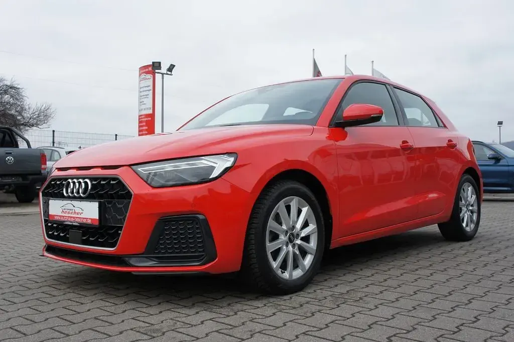 Gebraucht Audi A1 Sportback Sport 110 PS (80 kW) 2020 Rot Kleinwagen