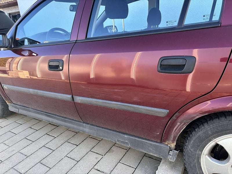 Gebraucht Opel Astra 75 PS (55 kW) 1999 Limousine