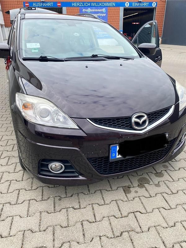 Braun Gebraucht 2010 Mazda 5 Van / Kleinbus | 2.700 € - Bild 1/4
