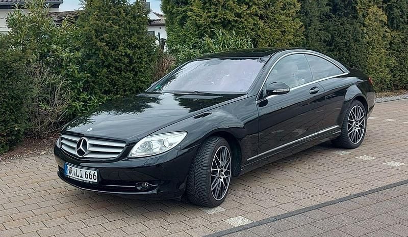 Gebraucht Mercedes CL500 387 PS (284 kW) 2006 Schwarz Coupé
