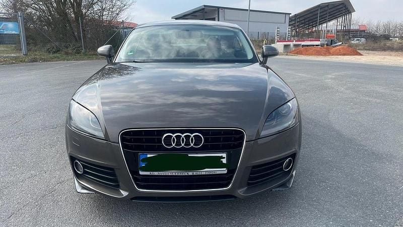 Gebraucht Audi TT Sport 160 PS (117 kW) 2014 Braun Coupé