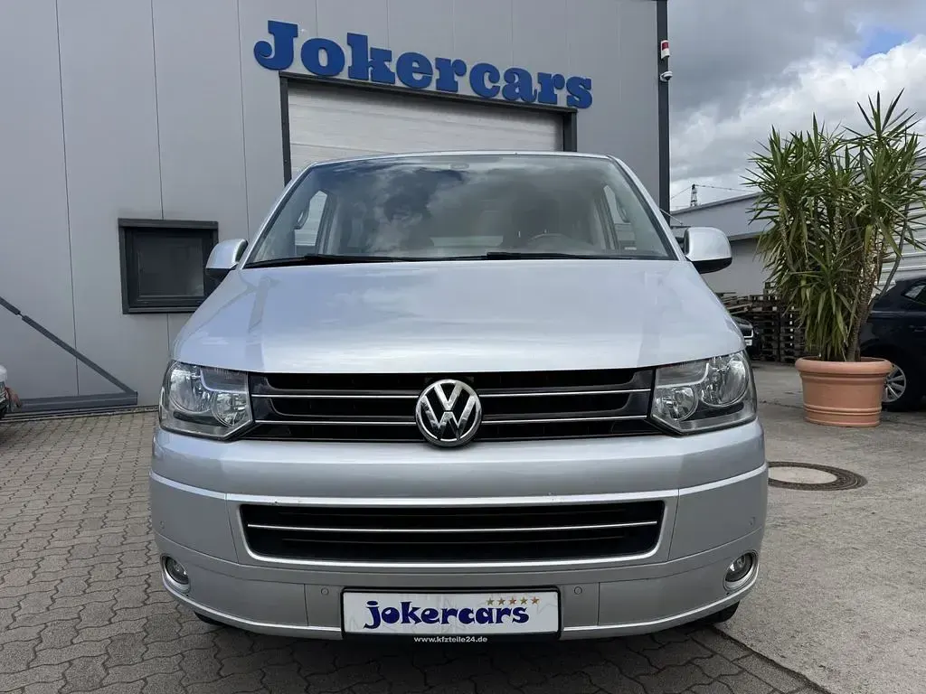 Gebraucht VW Multivan Highline 179 PS (131 kW) 2015 Reflexsilber metallic Van / Kleinbus