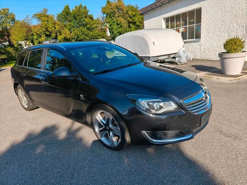 Schwarz Gebraucht 2013 Opel Insignia Kombi | 3.000 € (Guter Preis) - Bild 1/4