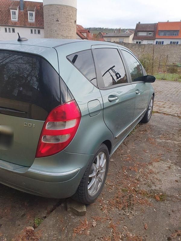Gebraucht Mercedes A200 Elegance 140 PS (102 kW) 2005 Grün Kleinwagen