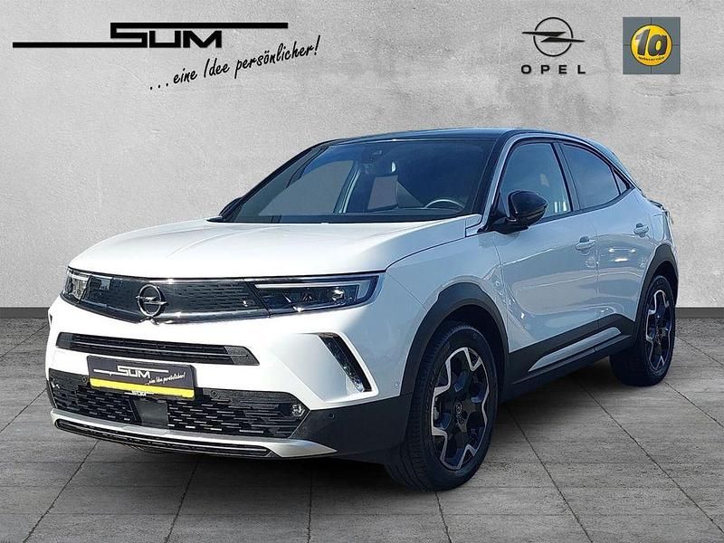 Weiss Gebraucht 2021 Opel Mokka-e Ultimate SUV | 19.990 € (Teuer) - Bild 1/4