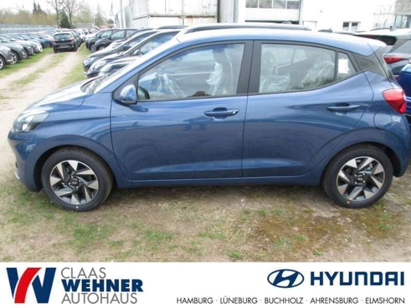 Blau Neu 2025 Hyundai i10 Trend Kleinwagen | 16.990 € (Fairer Preis) - Bild 1/4