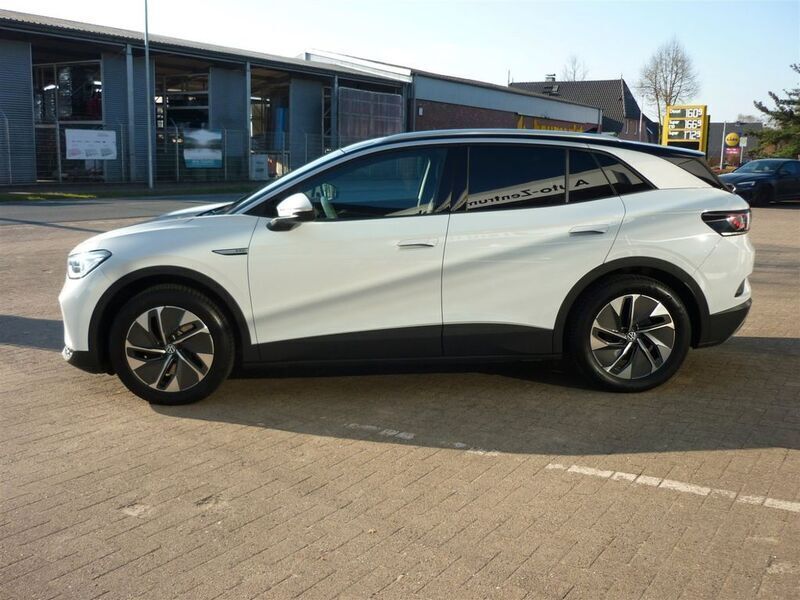 Gebraucht VW ID.4 Pro Performance 150 kW (204 PS) 2022 Gletscherweiß metallic SUV