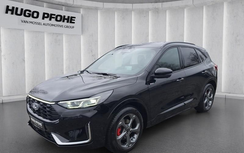 Gebraucht Ford Kuga ST-Line X 186 PS (136 kW) 2024 Schwarz SUV