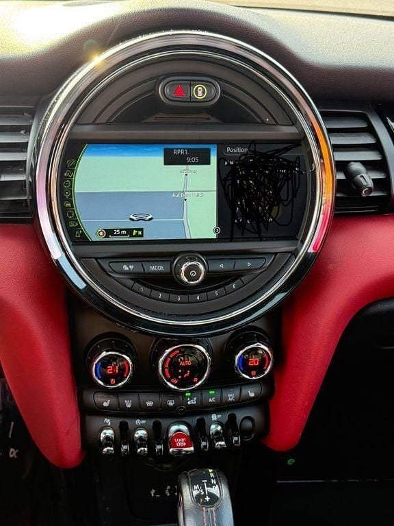 Gebraucht Mini Cooper S Sport 192 PS (141 kW) 2015 Rot Kleinwagen