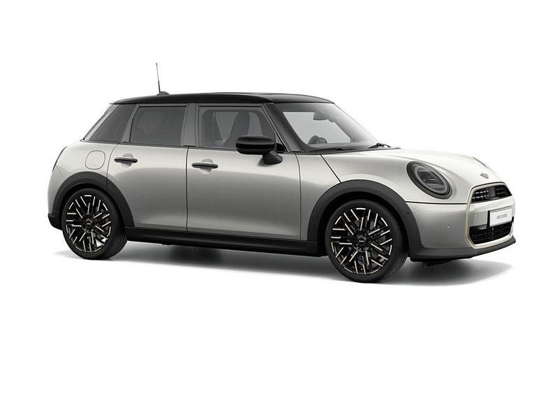 Gebraucht Mini Cooper Favoured 156 PS (114 kW) 2024 Silber Kleinwagen