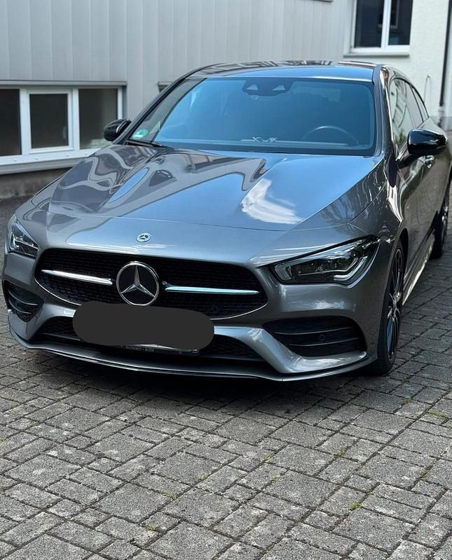 Grau Gebraucht 2020 Mercedes 200 Kombi | 24.000 € (Superpreis) - Bild 1/4