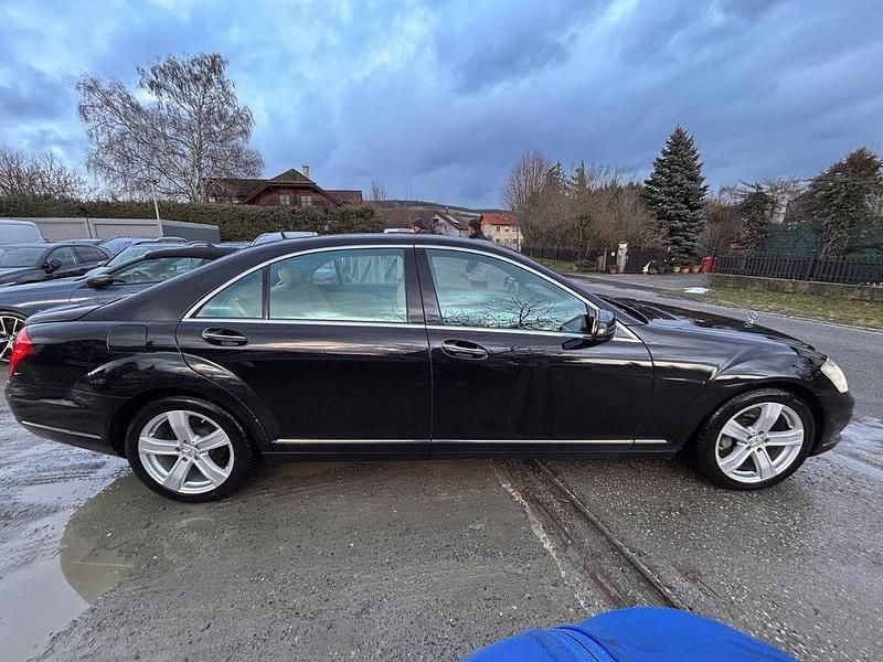 Gebraucht Mercedes S350 258 PS (189 kW) 2013 Schwarz Limousine