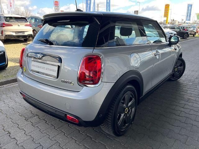 Gebraucht Mini Cooper SE 135 kW (184 PS) 2023 Silber Kleinwagen