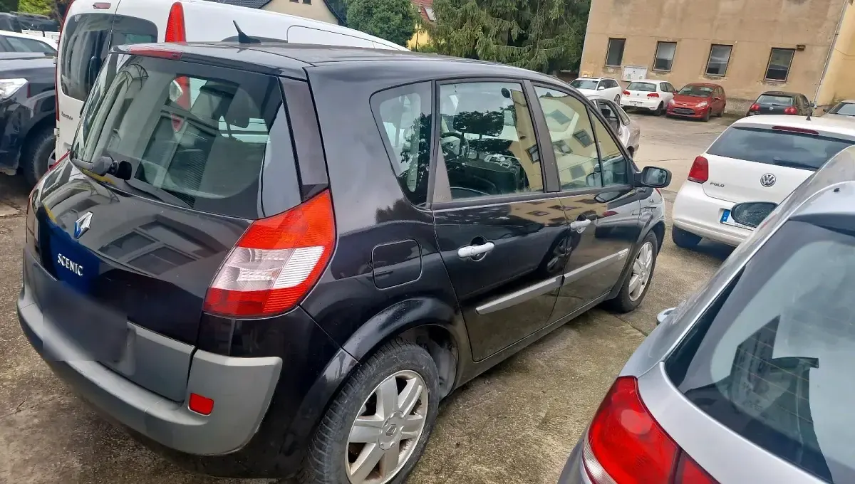 Gebraucht Renault Mégane II 115 PS (84 kW) 2003 Schwarz Van / Kleinbus