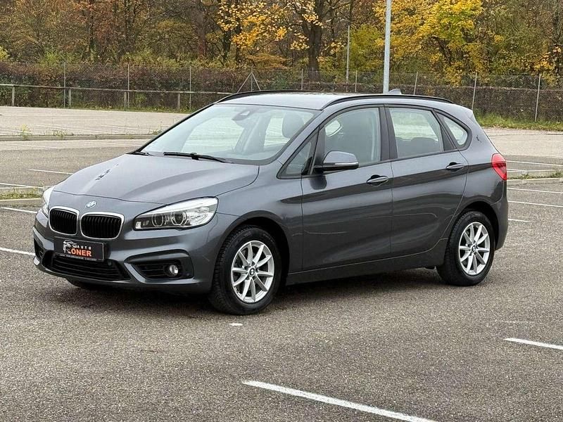 Gebraucht BMW 218 136 PS (100 kW) 2017 Mineralgrau metallic Kombi