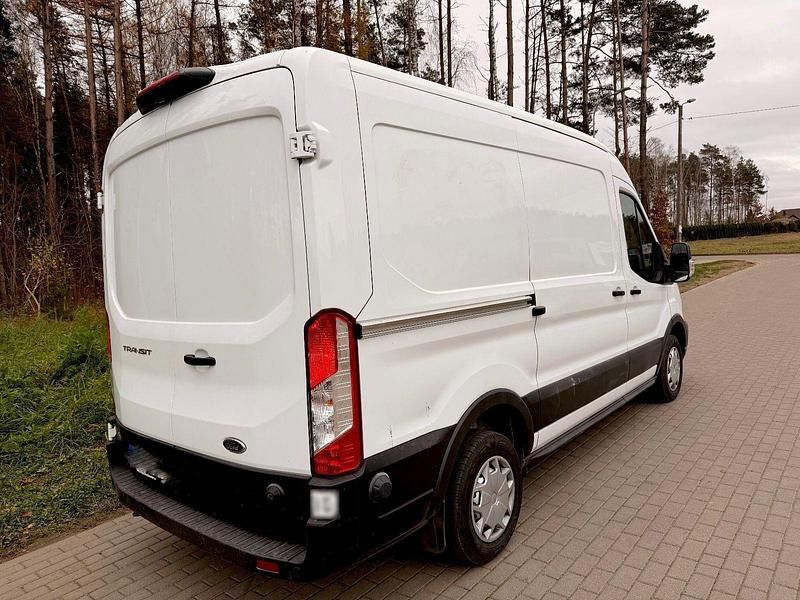 Gebraucht Ford Transit 105 PS (77 kW) 2024 Weiß Van / Kleinbus
