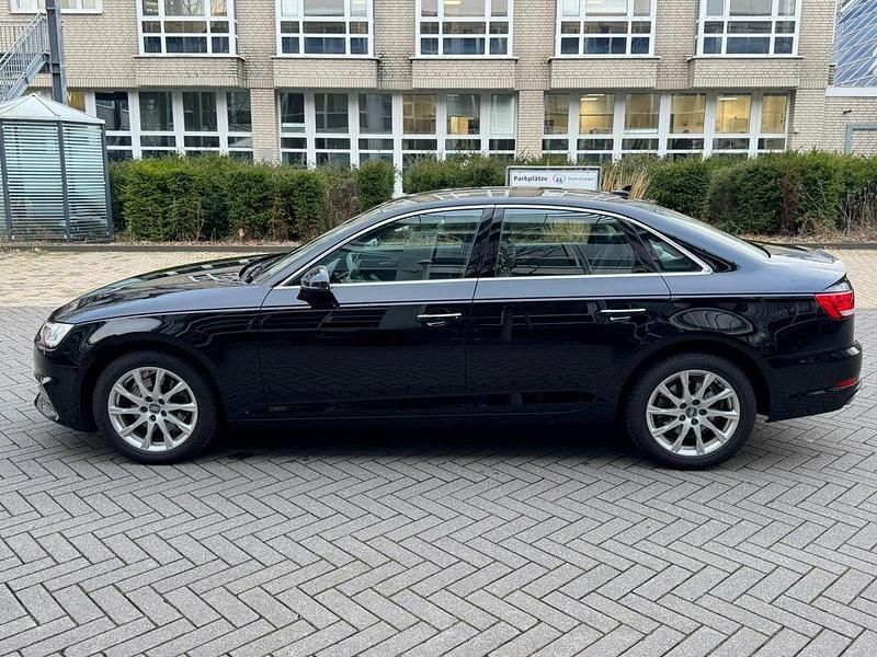 Gebraucht Audi A4 Design 150 PS (110 kW) 2019 Schwarz Limousine