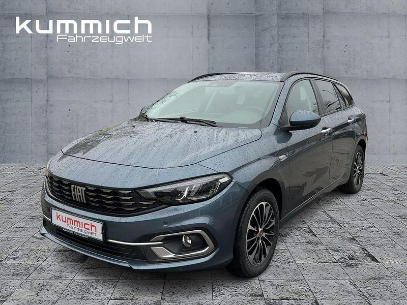 Blau Gebraucht 2024 Fiat Tipo Wagon Kombi | 27.990 € - Bild 1/4