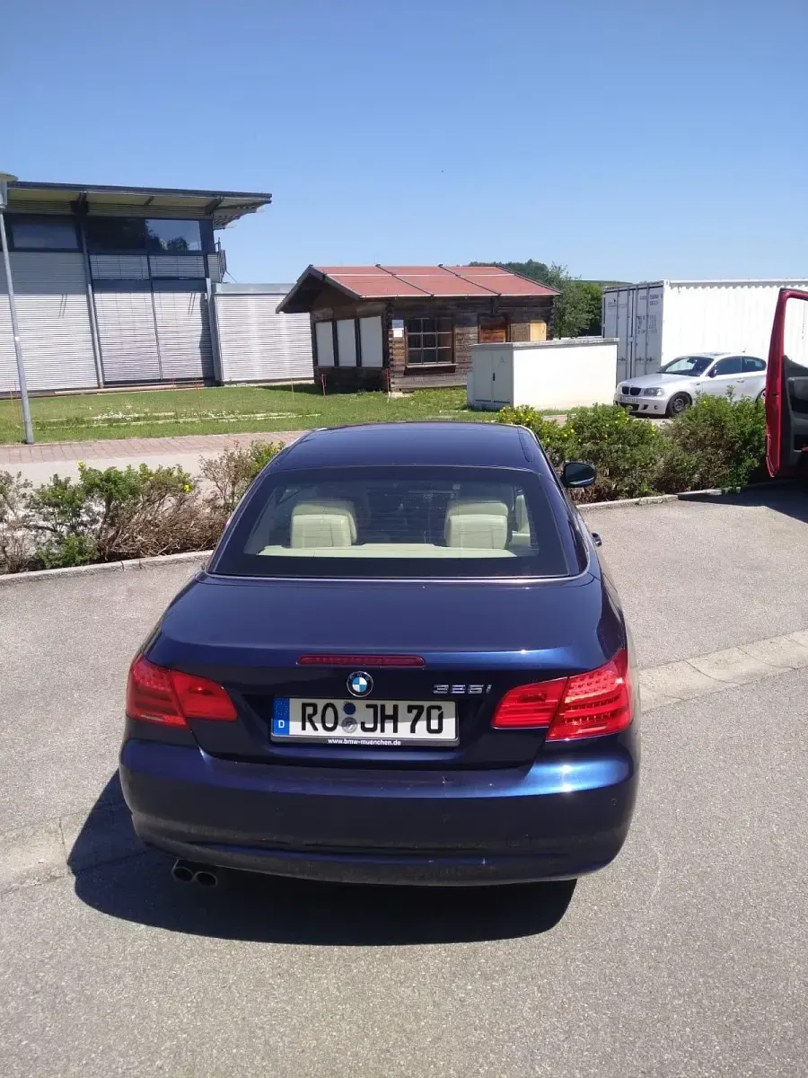 Gebraucht BMW 325 217 PS (159 kW) 2013 Andere farben Cabrio