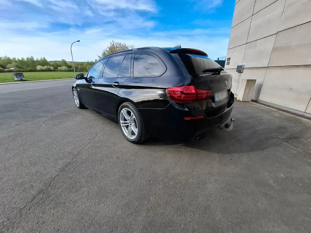 Gebraucht BMW 525 M Sport 218 PS (160 kW) 2015 Schwarz Kombi
