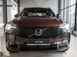 Neu Volvo XC90 Plus 310 PS (228 kW) 2025 Braun (mulberry red) SUV