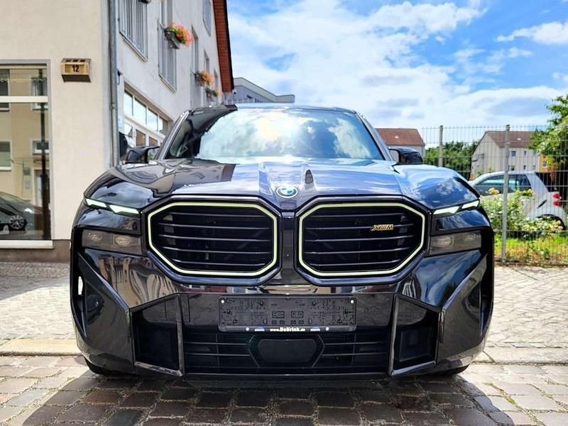 Gebraucht BMW XM Performance 653 PS (480 kW) 2023 Black sapphire metallic SUV