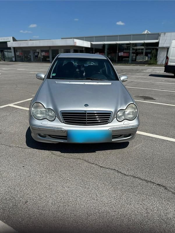 Gebraucht Mercedes C240 170 PS (125 kW) 2001 Limousine