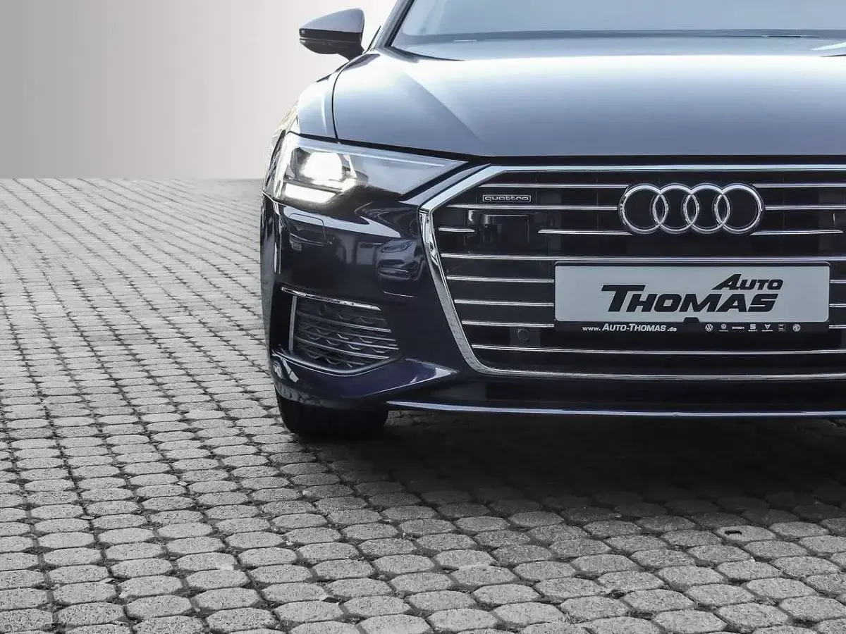 Gebraucht Audi A6 Design 245 PS (180 kW) 2022 Firmamentblau metallic Kombi