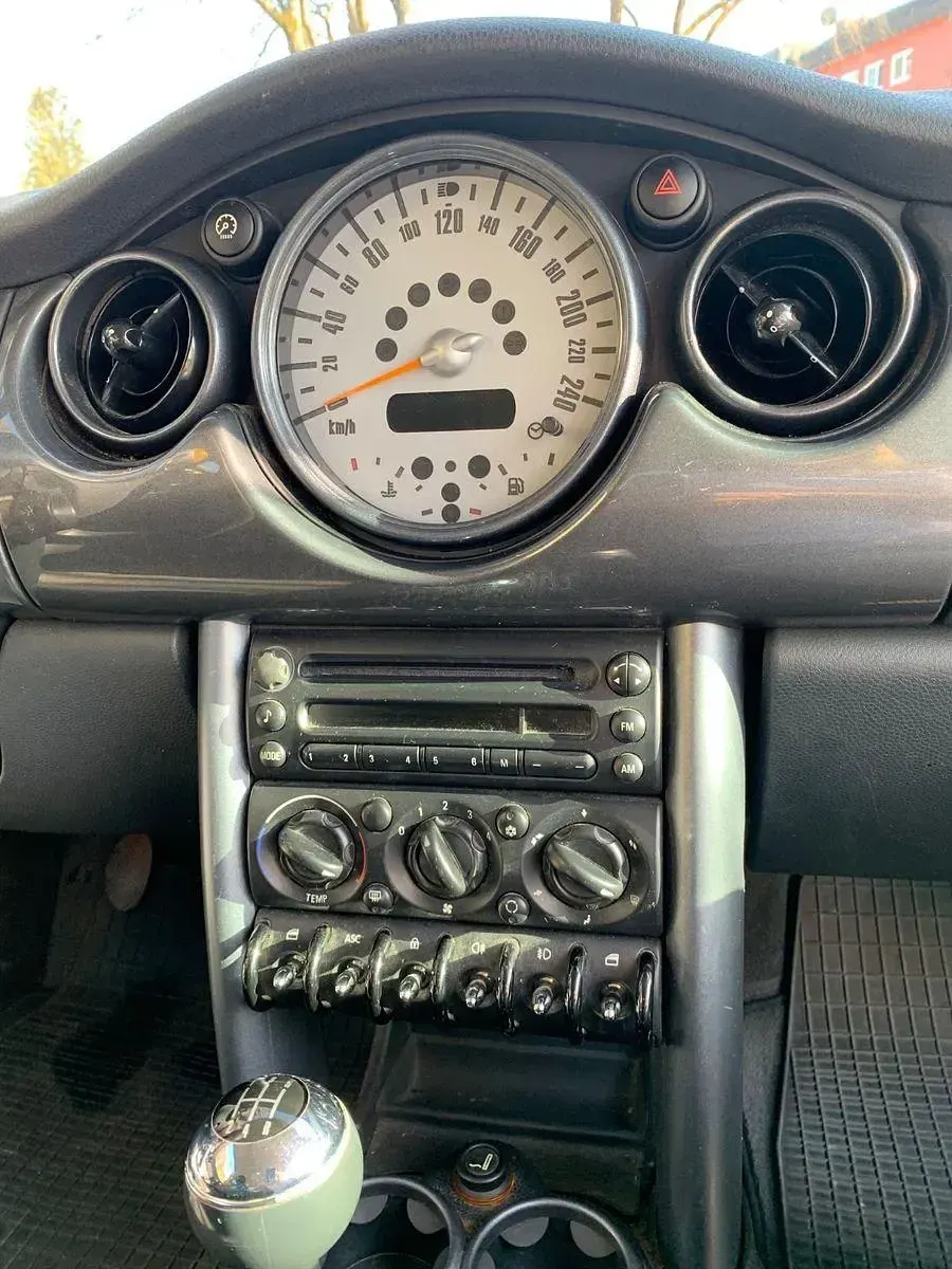 Brugt Mini ONE 90 HK (66 kW) 2005 Sølv Hatchback
