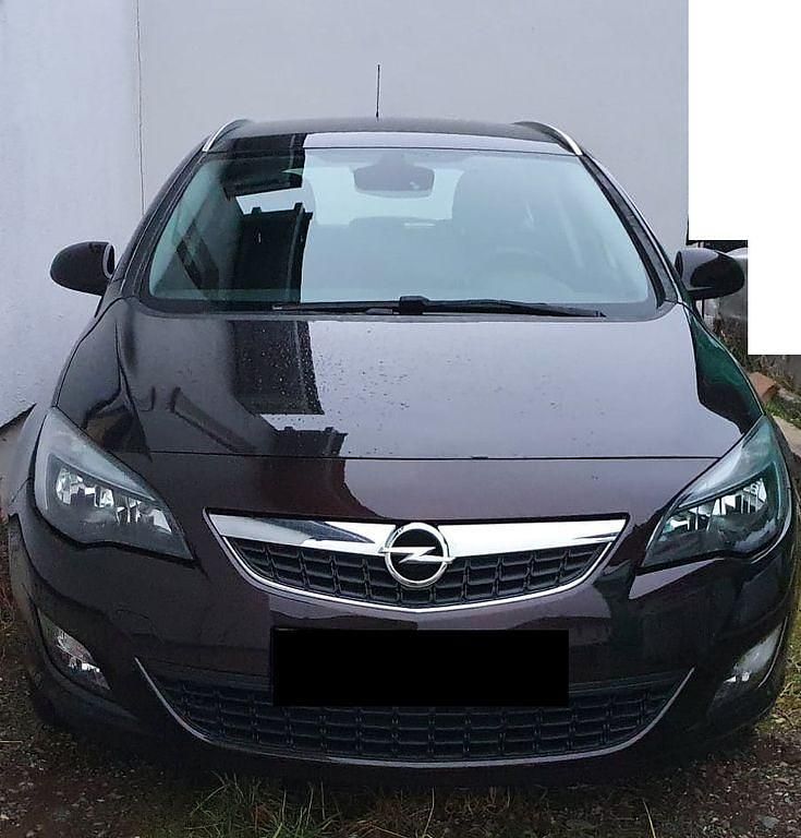 Braun Gebraucht 2012 Opel Astra Sport Kombi | 3.000 € (Superpreis) - Bild 1/4