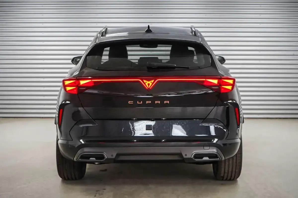 Nowe Cupra Formentor 150 KM (110 kW) 2026 Czarny SUV
