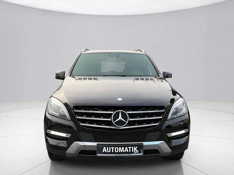 Gebraucht Mercedes ML350 258 PS (189 kW) 2012 Schwarz SUV