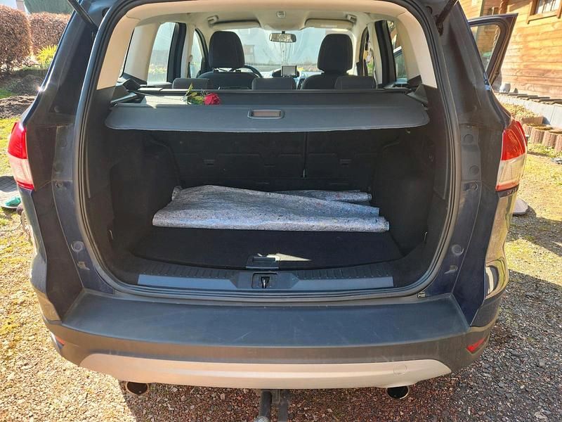 Gebraucht Ford Kuga 182 PS (133 kW) 2015 Blau SUV