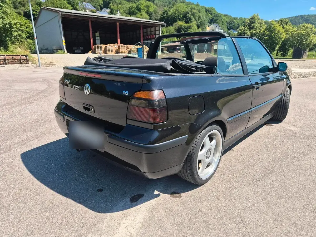 Gebraucht VW Golf Cabriolet 75 PS (55 kW) 1999 Schwarz Cabrio