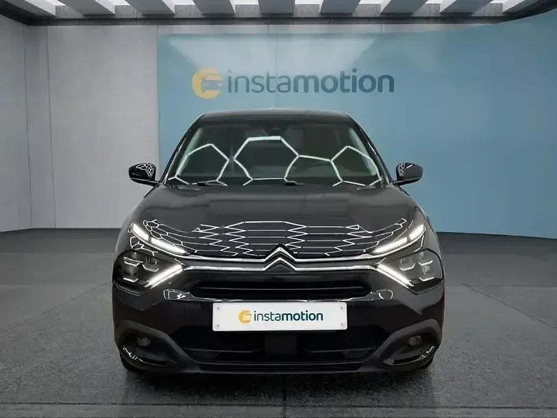 Gebraucht Citroën C4 Feel 131 PS (96 kW) 2021 Schwarz Limousine