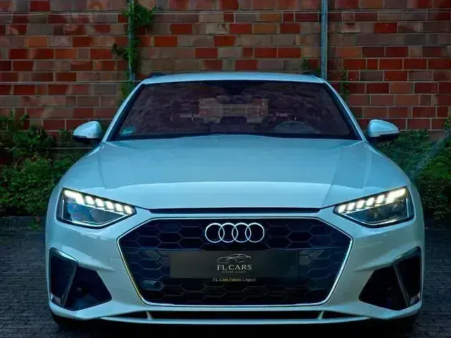Gebraucht Audi A4 S-Line 204 PS (150 kW) 2023 Weiß Kombi