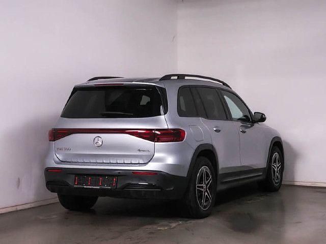 Silber Gebraucht 2024 Mercedes EQB300 AMG SUV | 39.590 € (Etwas zu teuer) - Bild 1/4