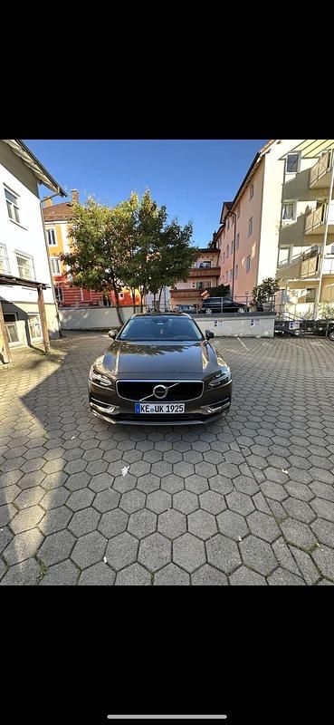 Braun Gebraucht 2019 Volvo V90 Kombi | 20.500 € (Guter Preis) - Bild 1/4